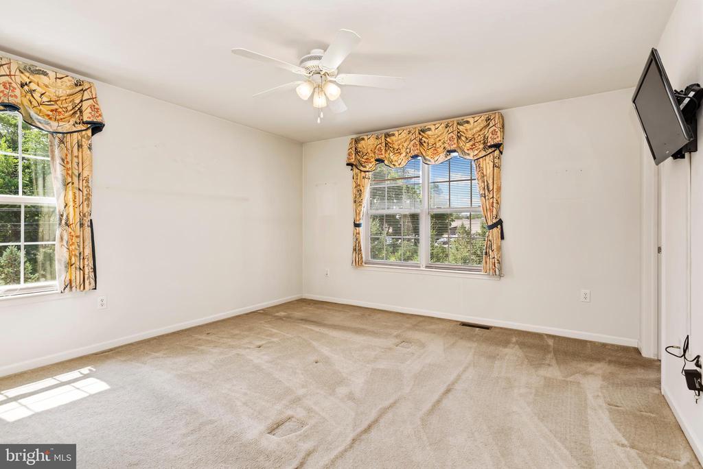217 ABRAMS AVENUE