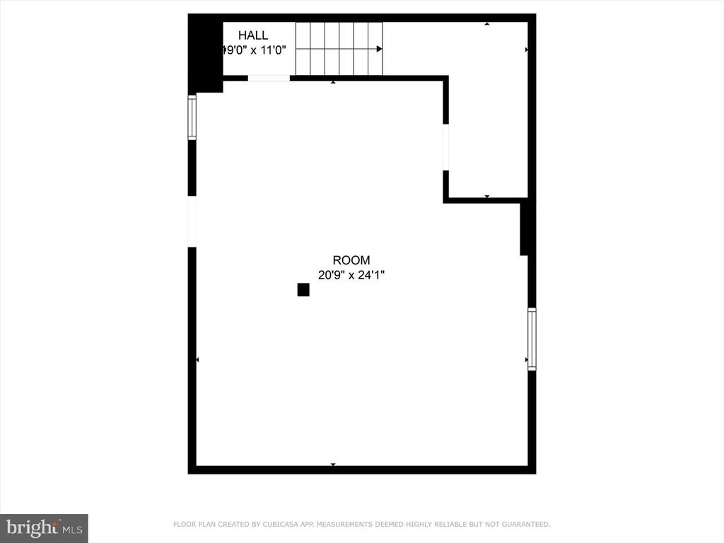 489 COUNTRY CLUB ROAD