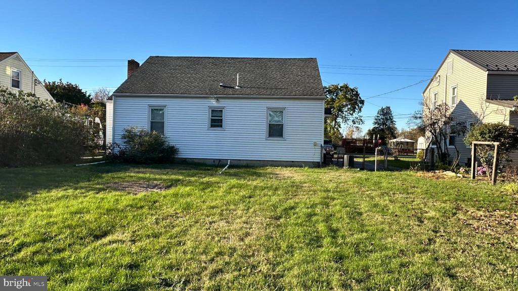 203 PINE ROAD