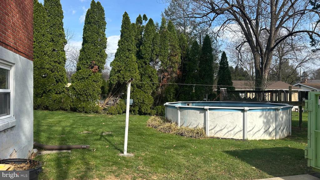 1803 WILLOW ROAD