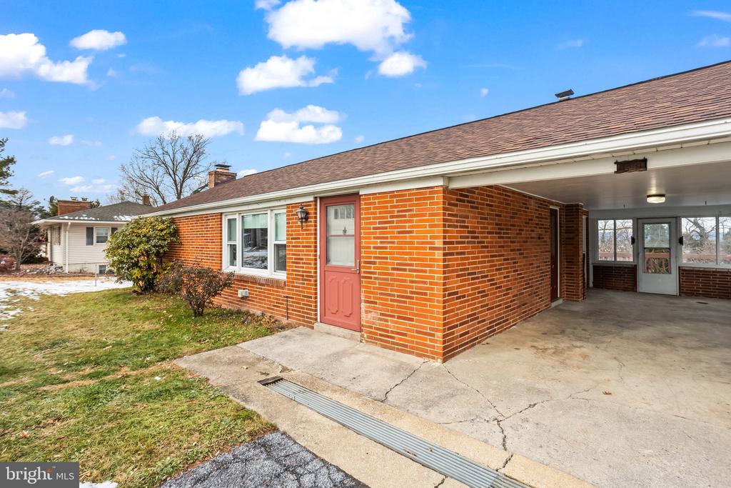 7810 CHAMBERS HILL ROAD