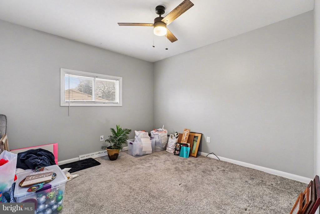 2184 PAXTON DRIVE
