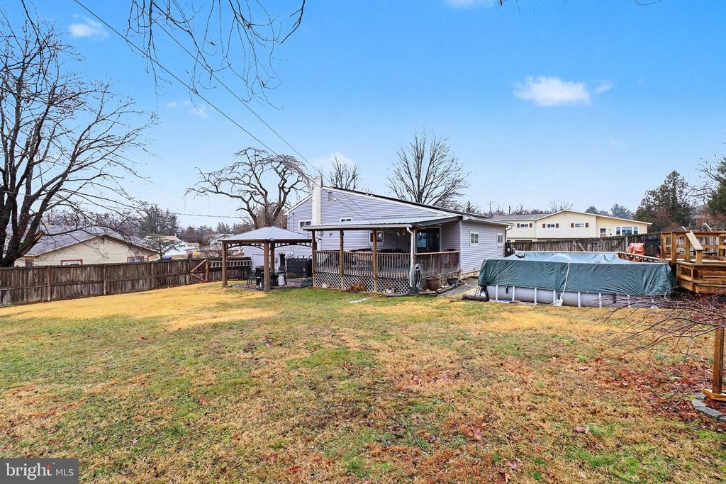 2184 PAXTON DRIVE
