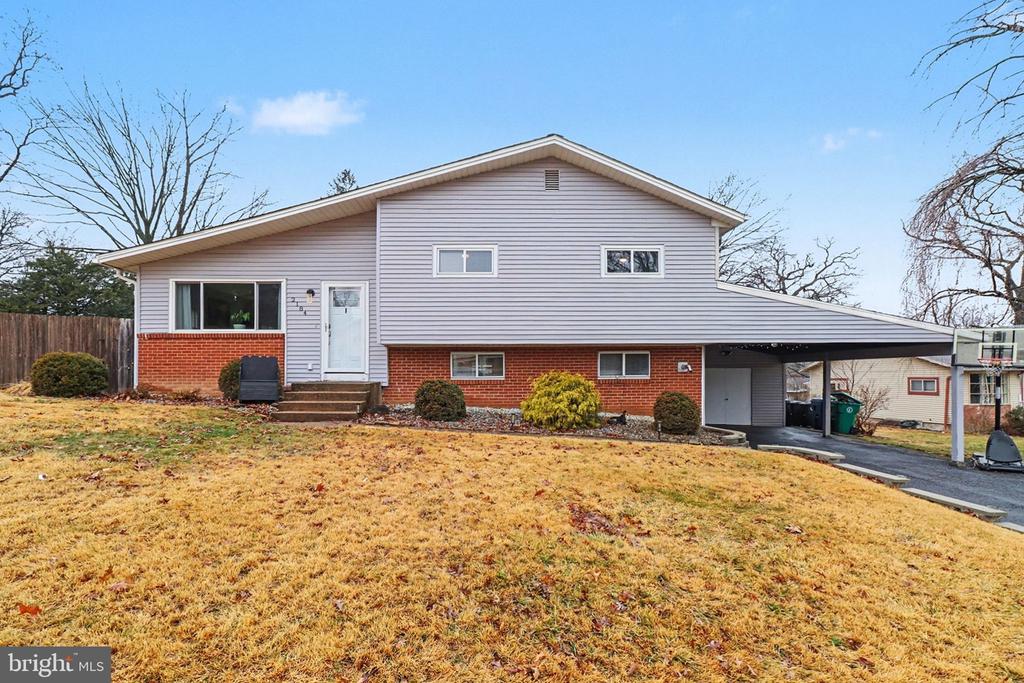 2184 PAXTON DRIVE
