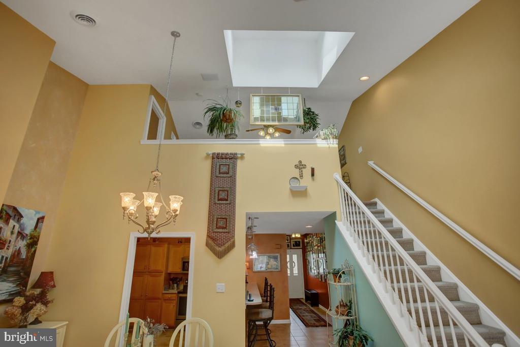 2505 SHERRY DRIVE