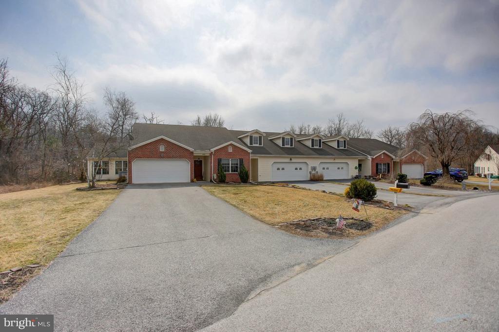 2505 SHERRY DRIVE