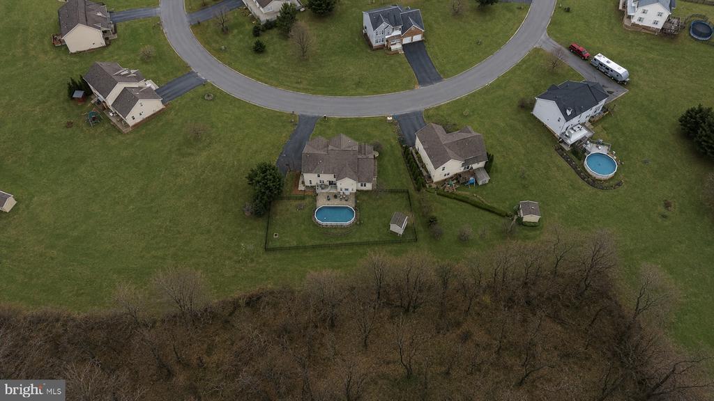108 N BLACKBERRY LANE