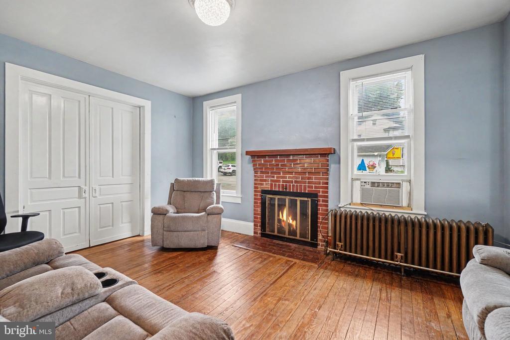 108 W W MAIN STREET