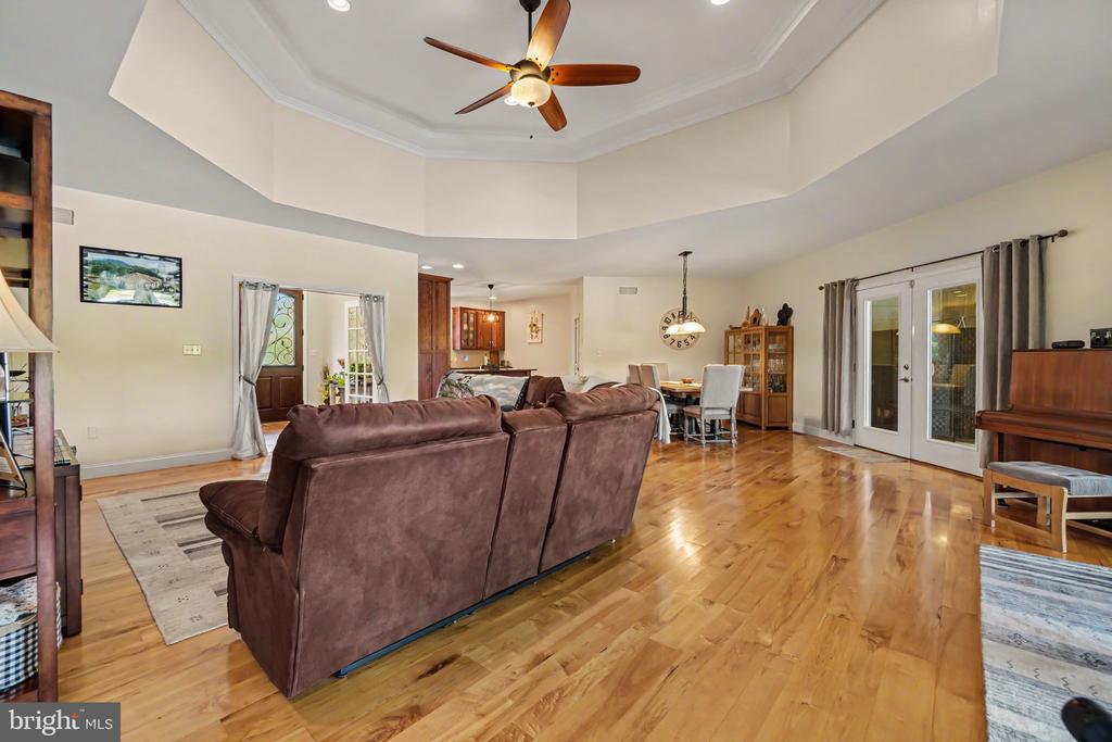 342 HORNINGTOWN ROAD