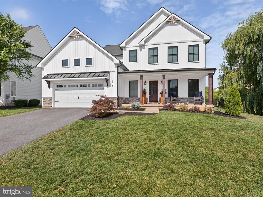 335 ROYAL HUNT WAY