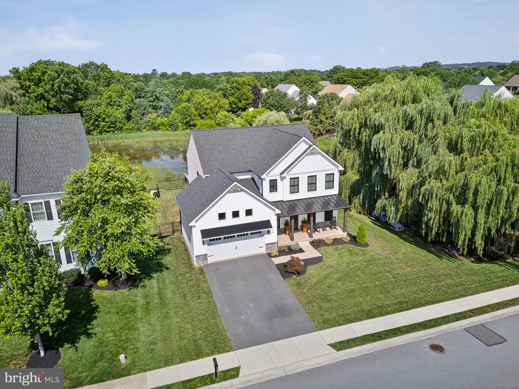 335 ROYAL HUNT WAY