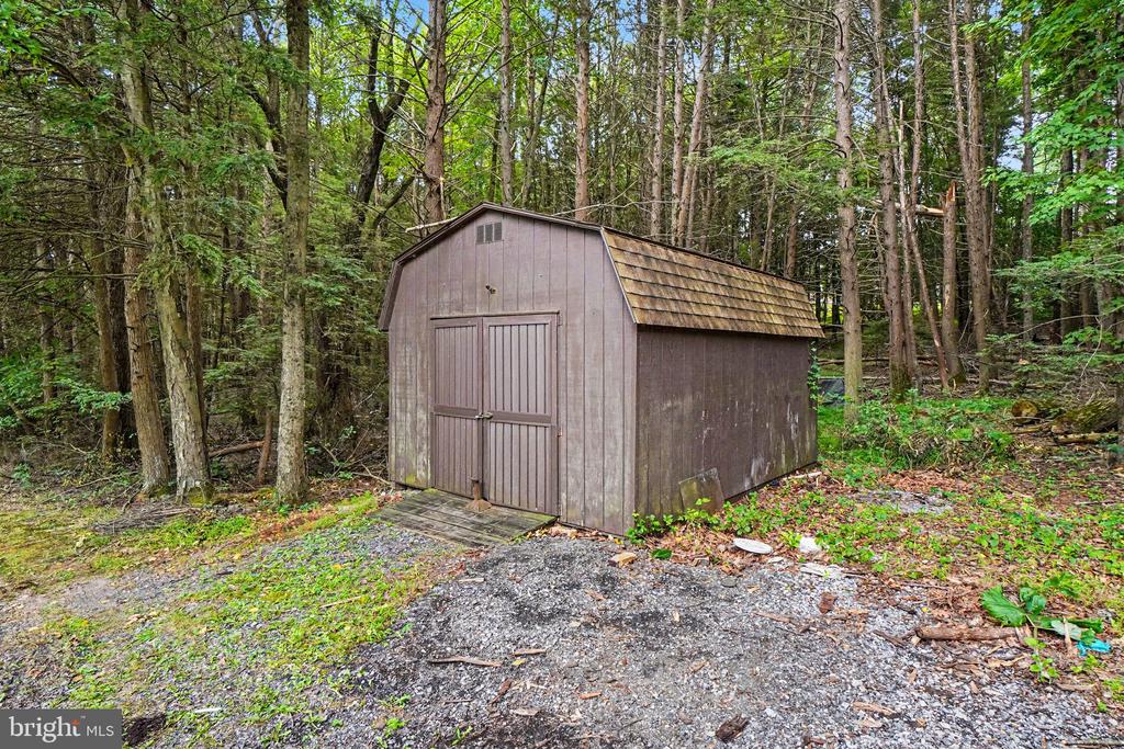 40 MONTEBELLO ROAD