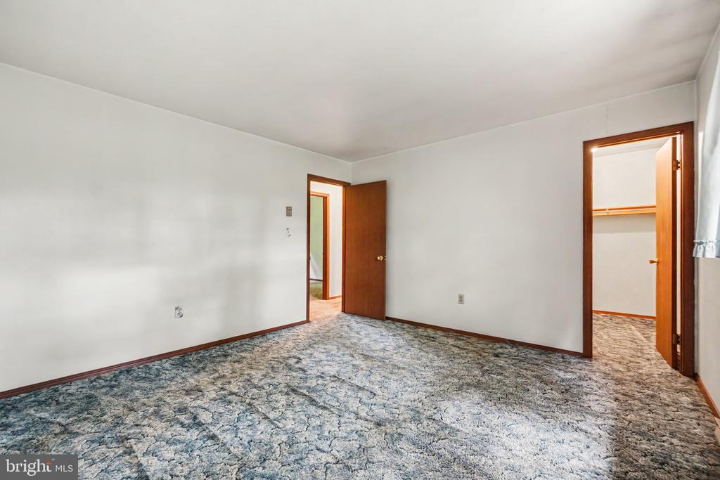 40 MONTEBELLO ROAD