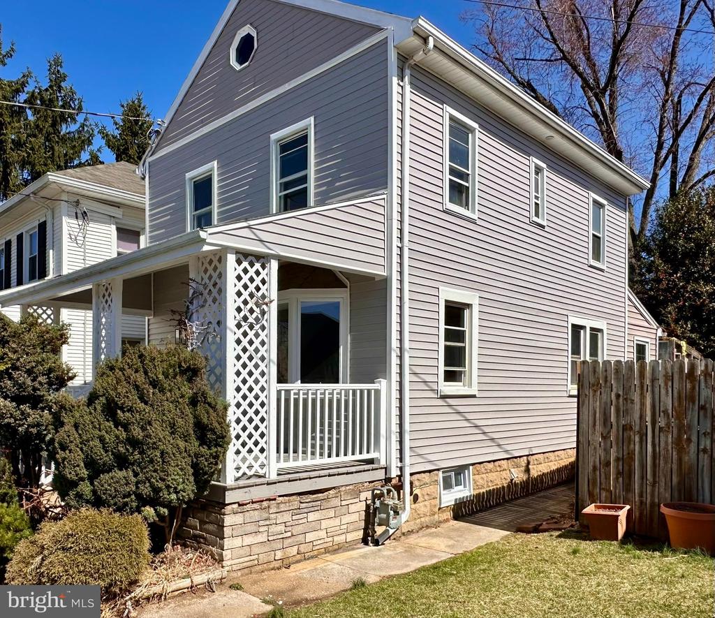 647 WHEATLYN DRIVE