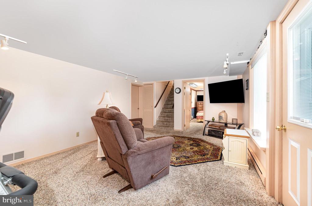 306 SHARON DRIVE