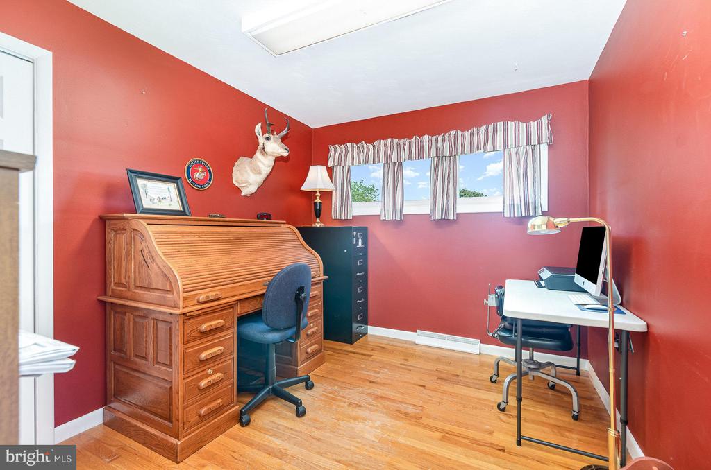 306 SHARON DRIVE