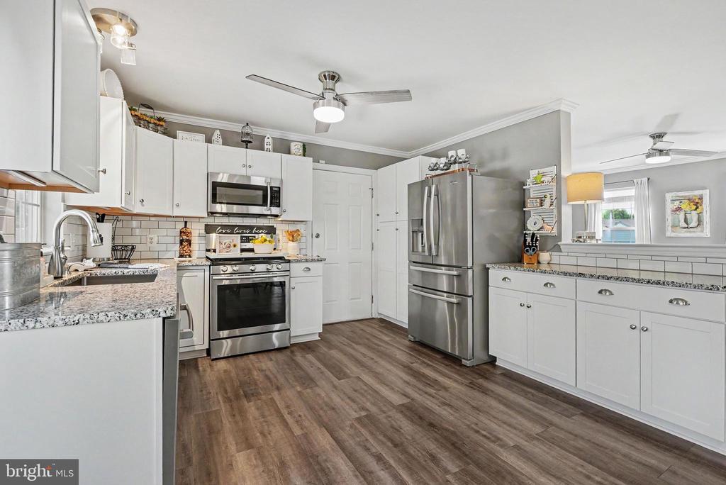 3103 JODI LANE