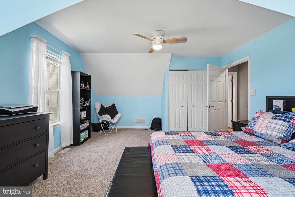 3103 JODI LANE