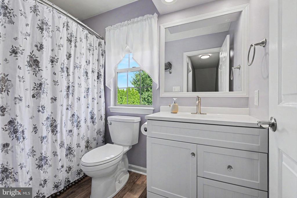3103 JODI LANE