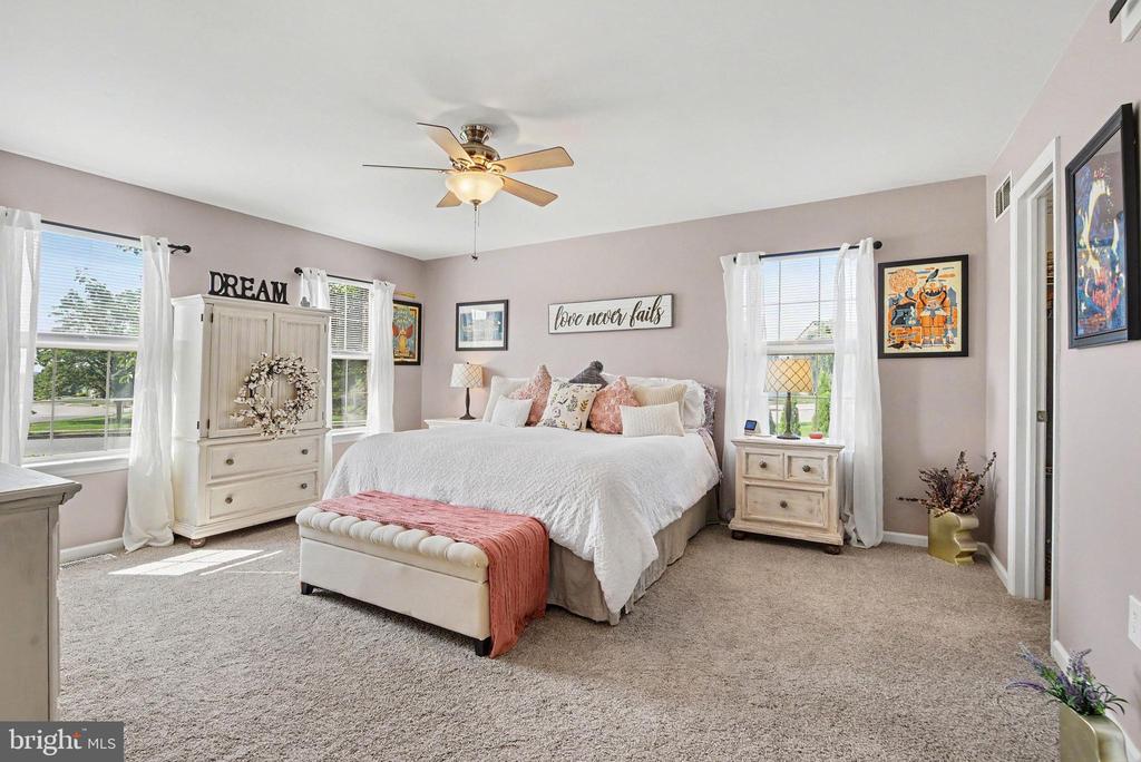 3103 JODI LANE