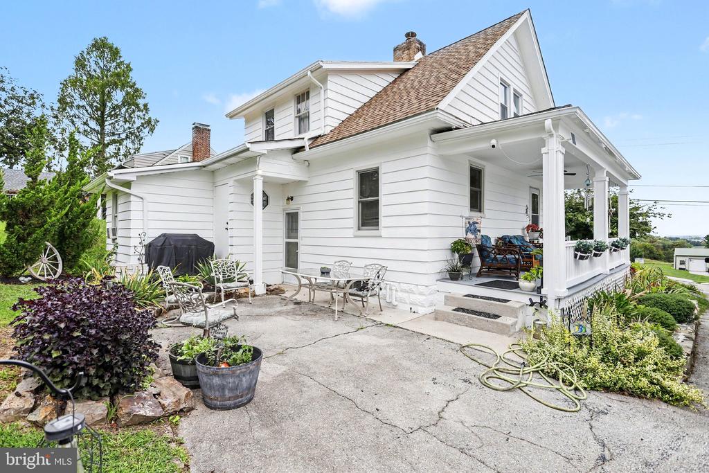 1146 ROTH CHURCH ROAD