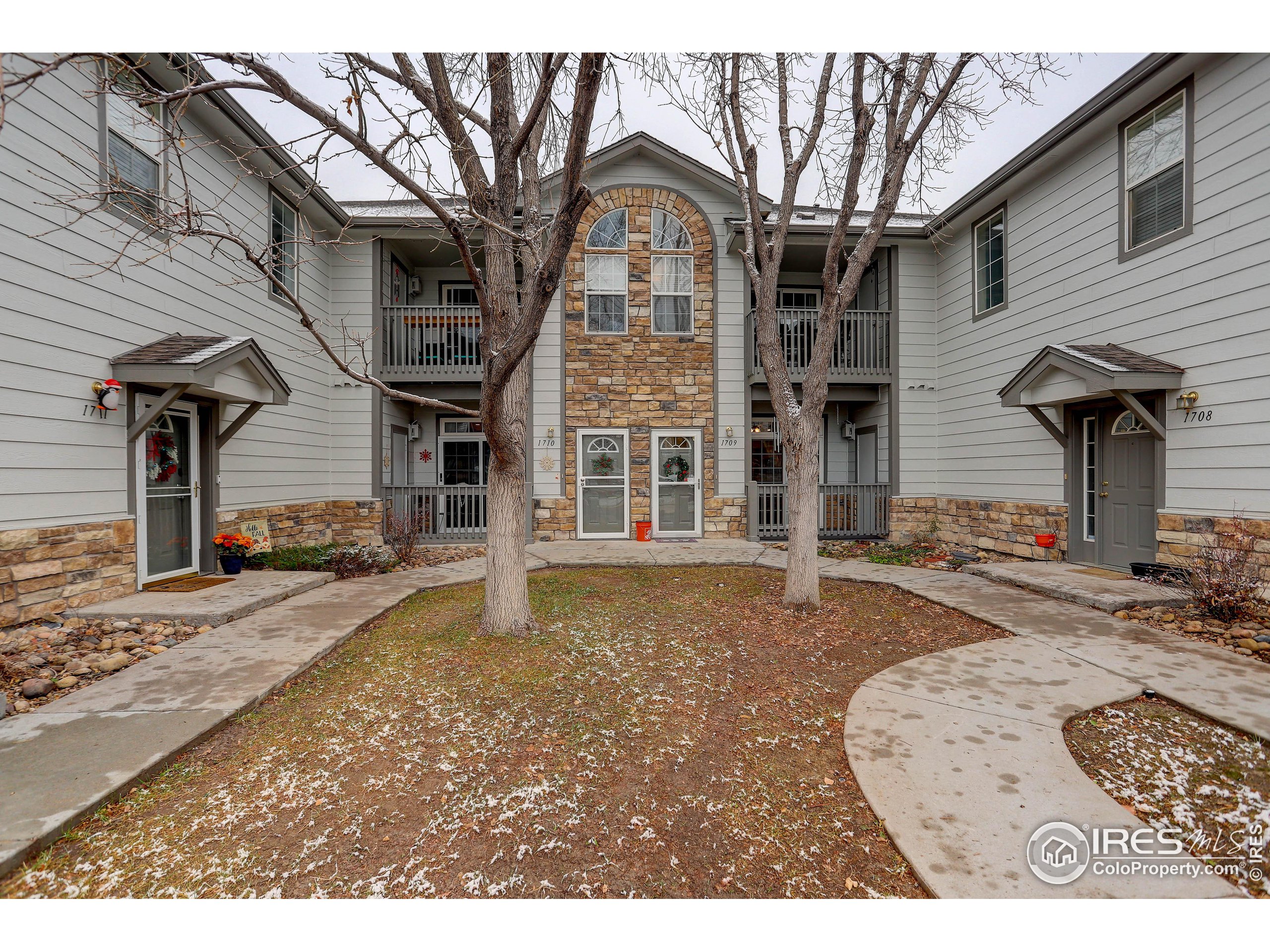 3272 E 103rd Dr 1709