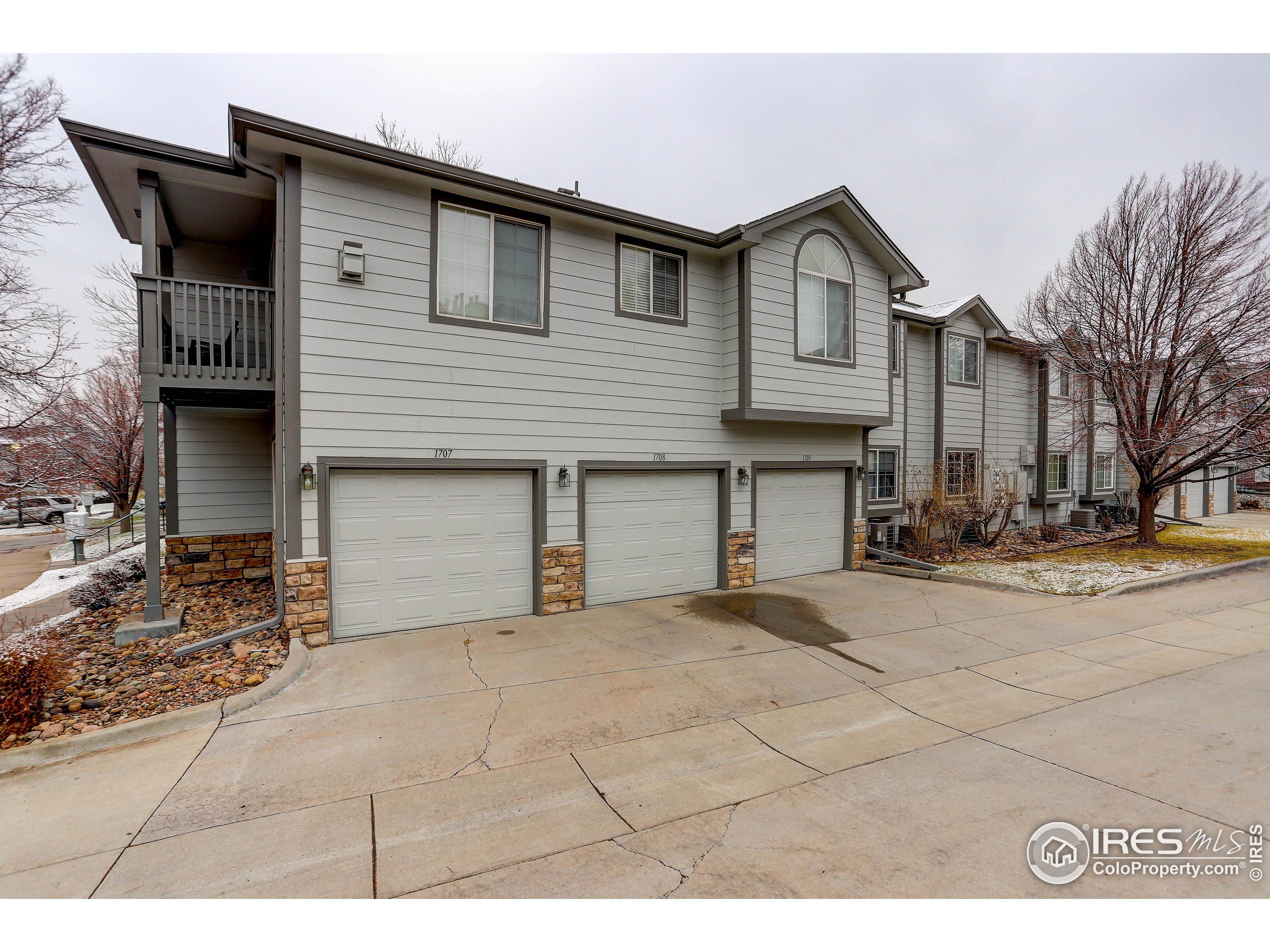 3272 E 103rd Dr 1709