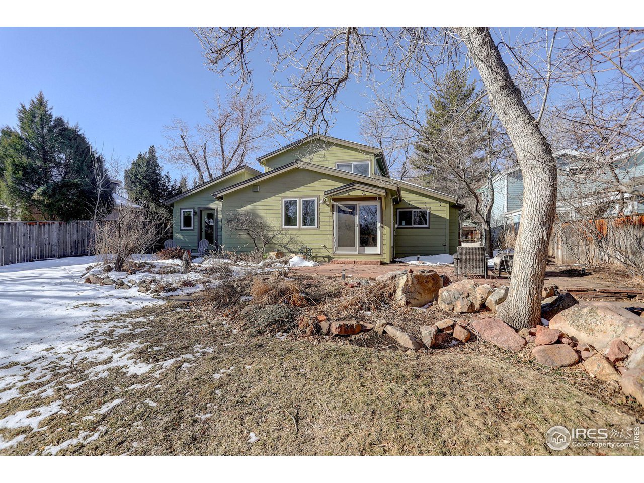 3896 Wonderland Hill Ave