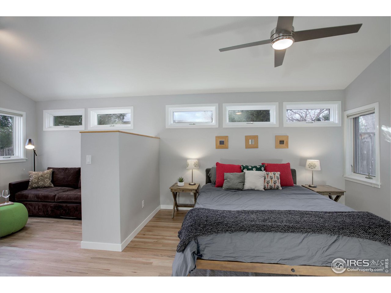 3896 Wonderland Hill Ave