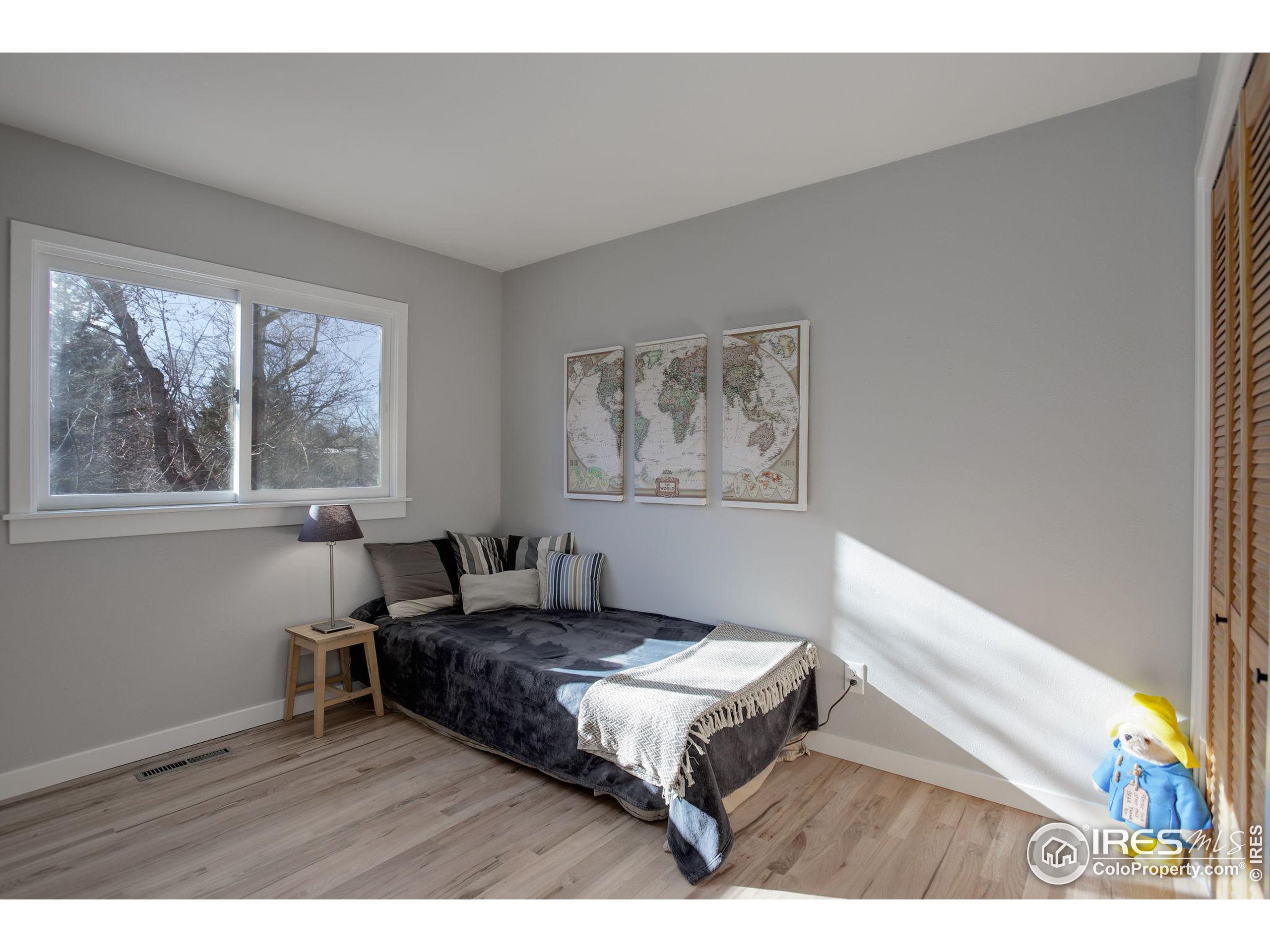 3896 Wonderland Hill Ave