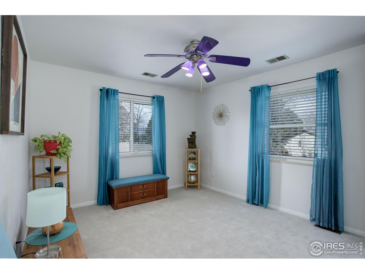 4894 Briar Ridge Ct