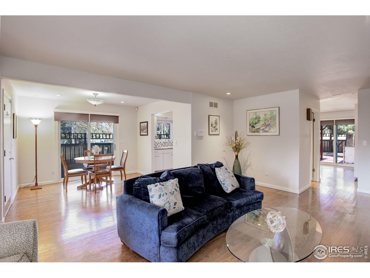 4894 Briar Ridge Ct