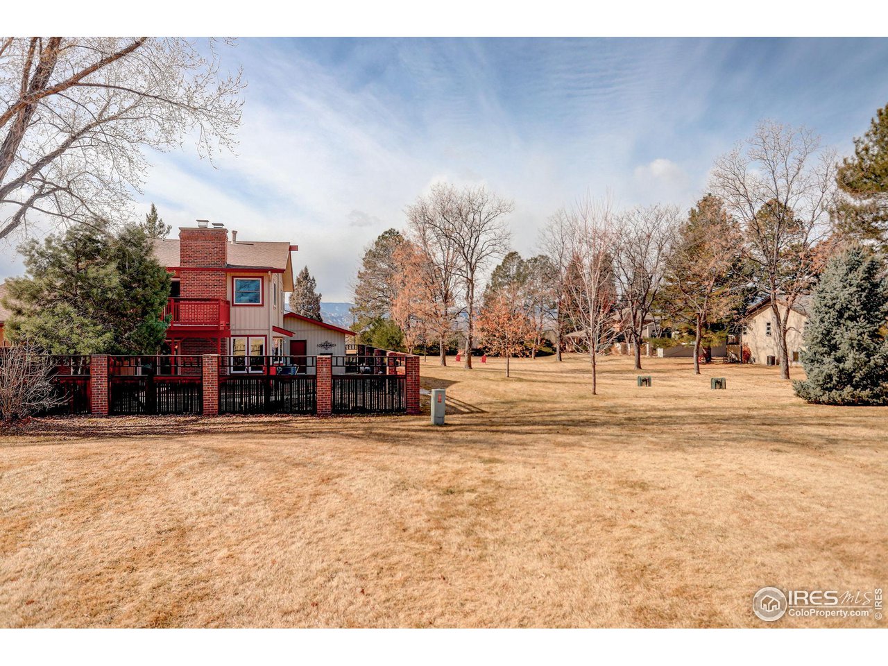 4894 Briar Ridge Ct