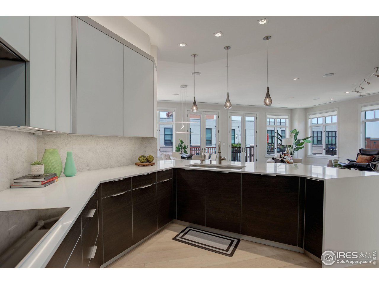 1301 Canyon Blvd #405