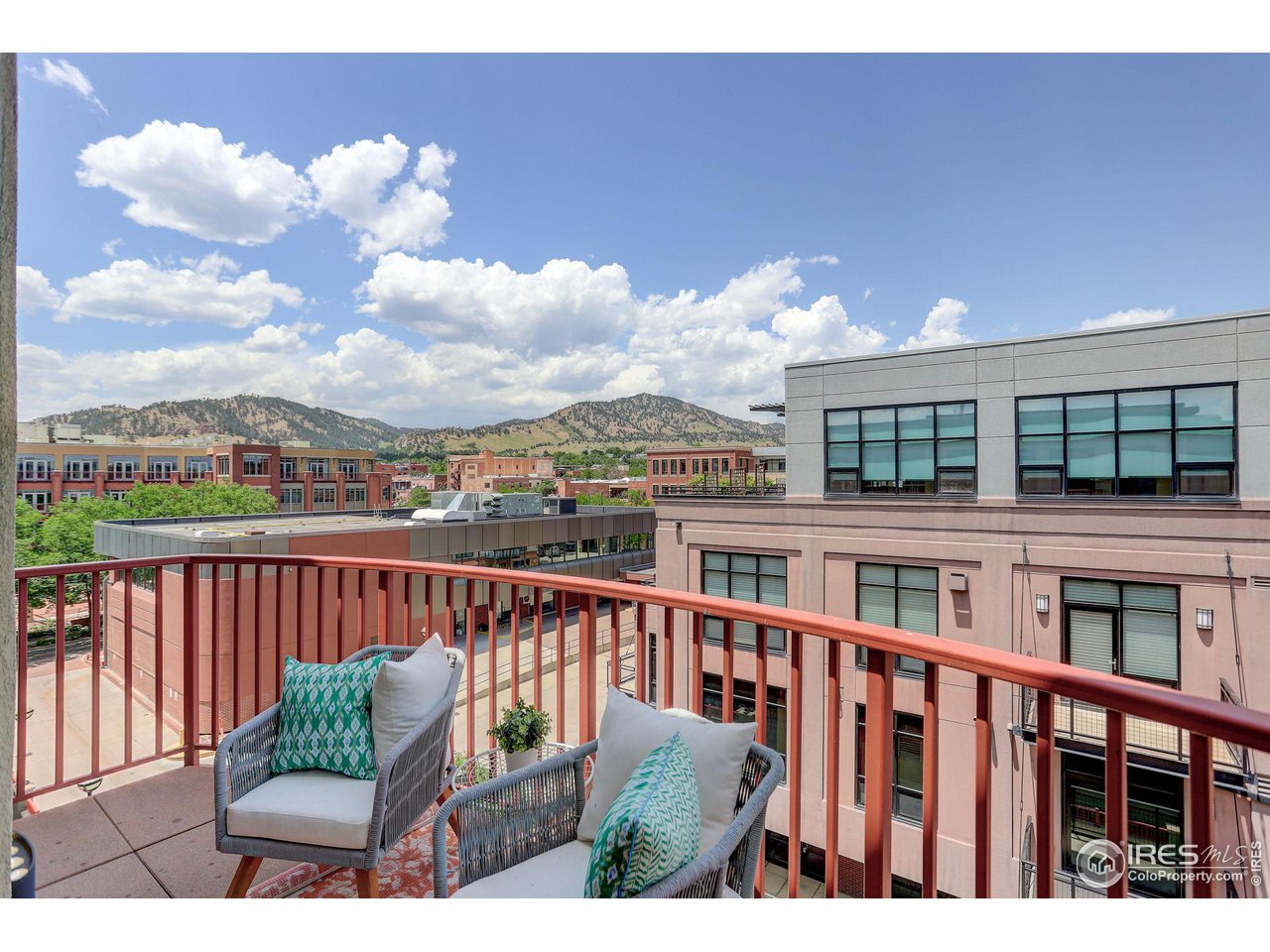 1301 Canyon Blvd #405