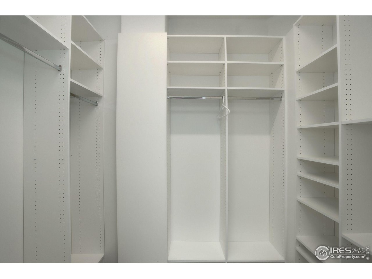 1301 Canyon Blvd #405