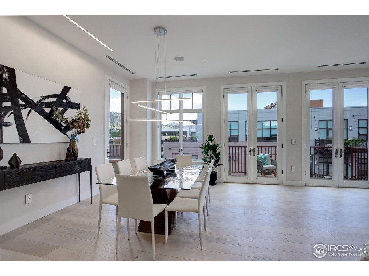 1301 Canyon Blvd #405