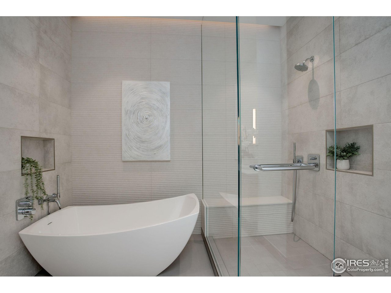 1301 Canyon Blvd #405