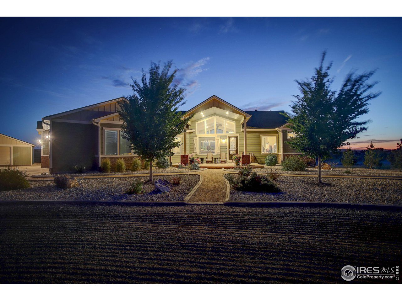 65205 E Mexico Pl