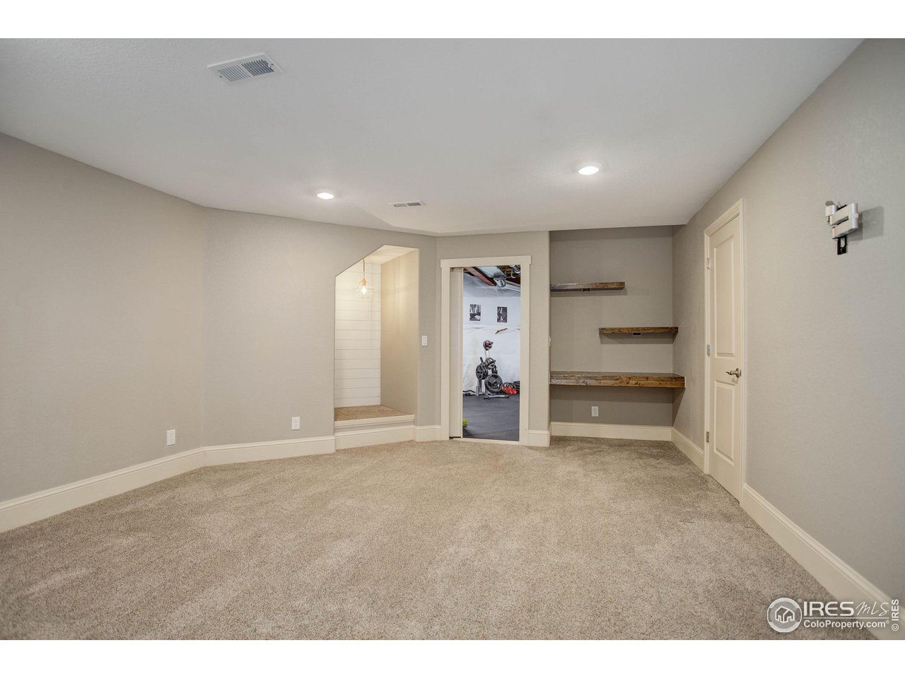 65205 E Mexico Pl