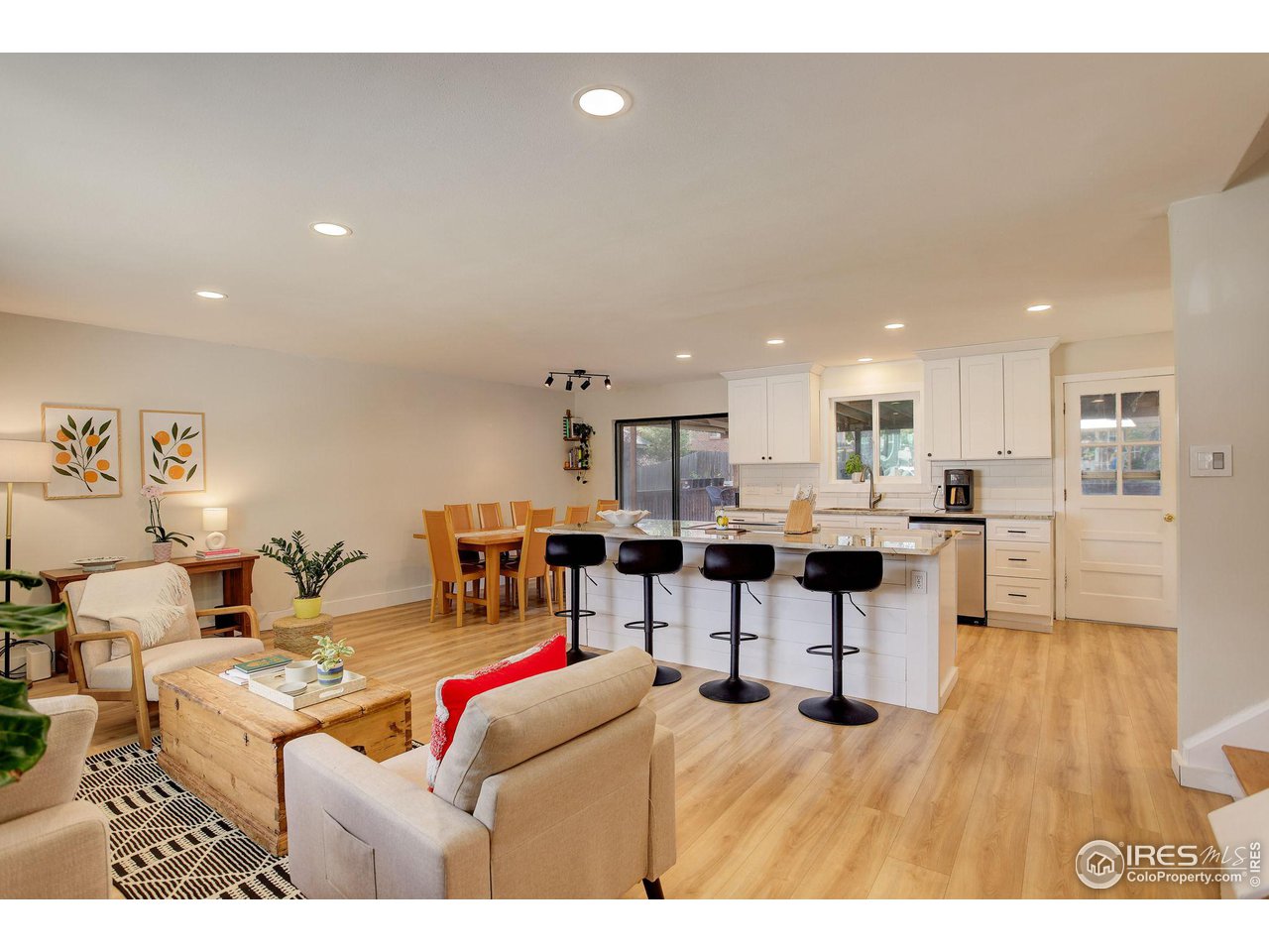 9345 Osceola St