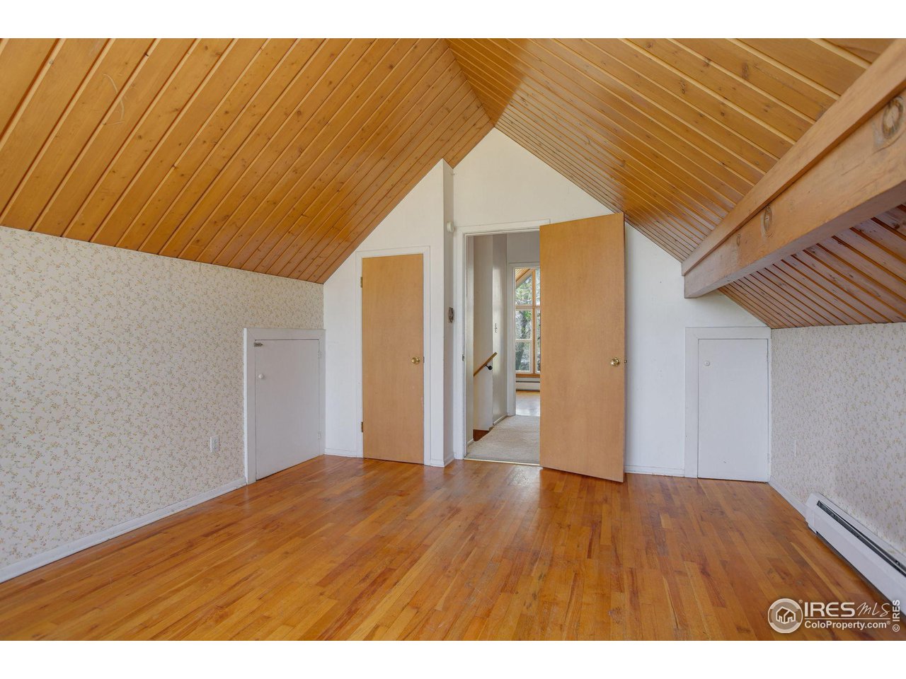 2125 S US Highway 287