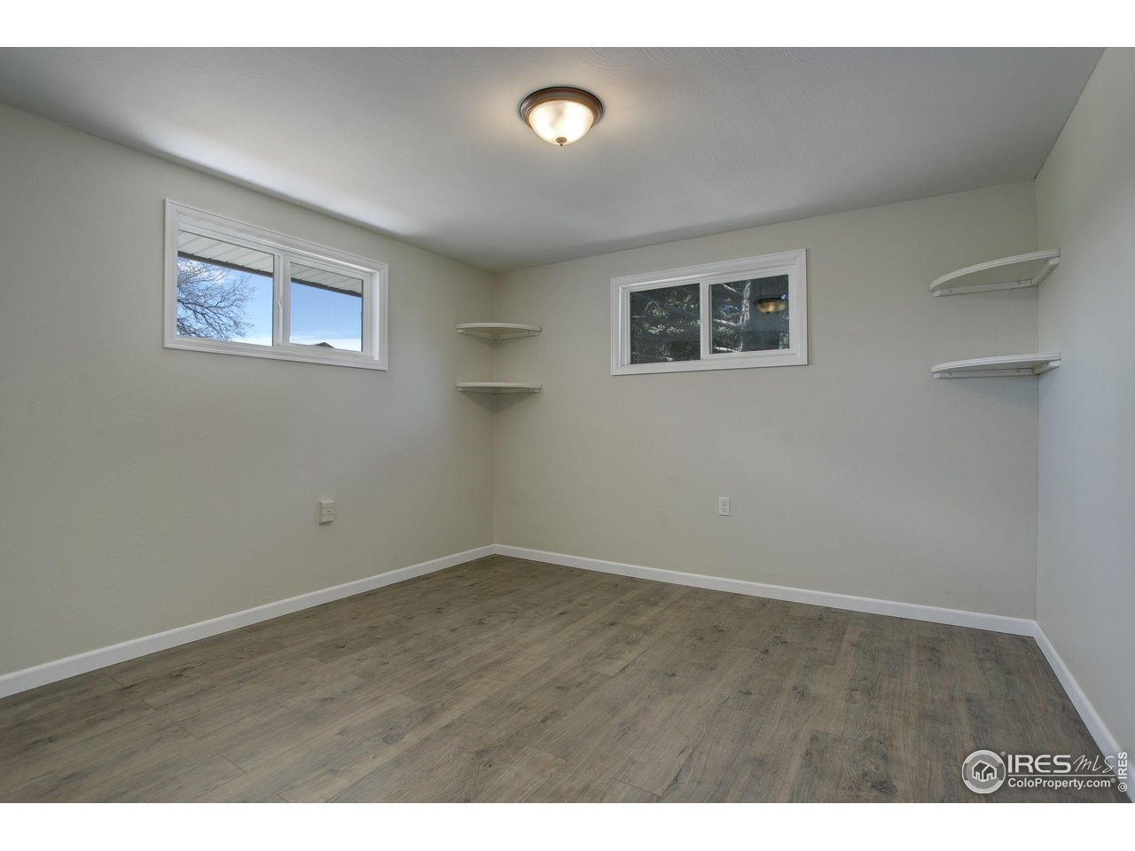 2125 S US Highway 287