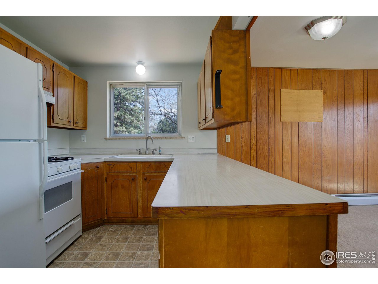 2125 S US Highway 287