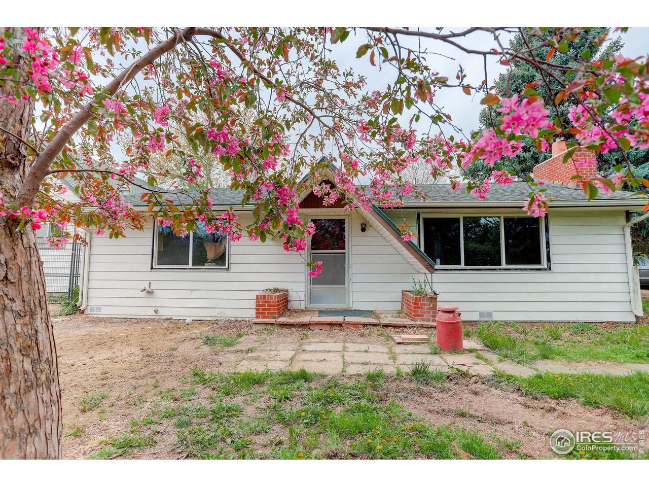 2125 S US Highway 287