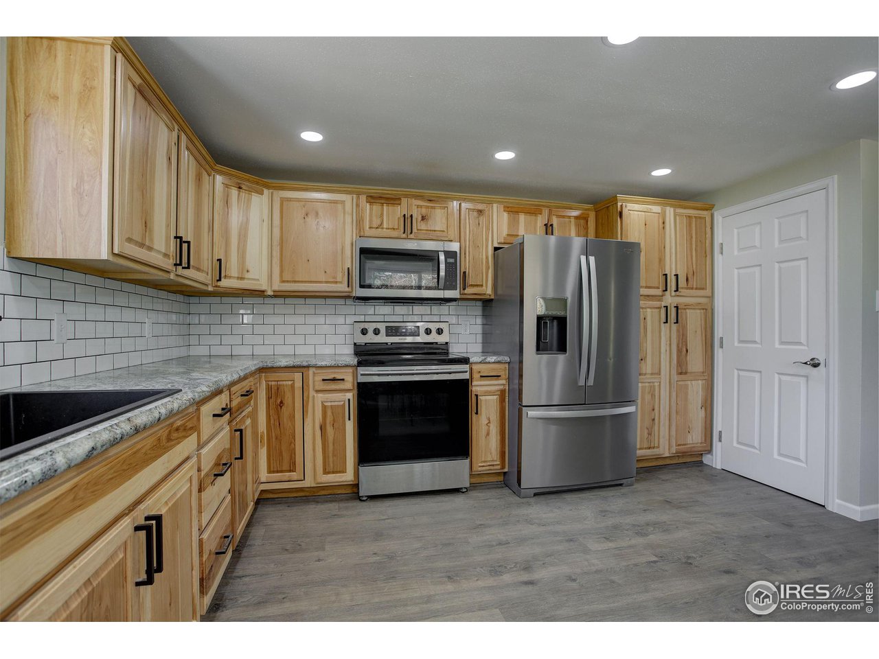 2125 S US Highway 287