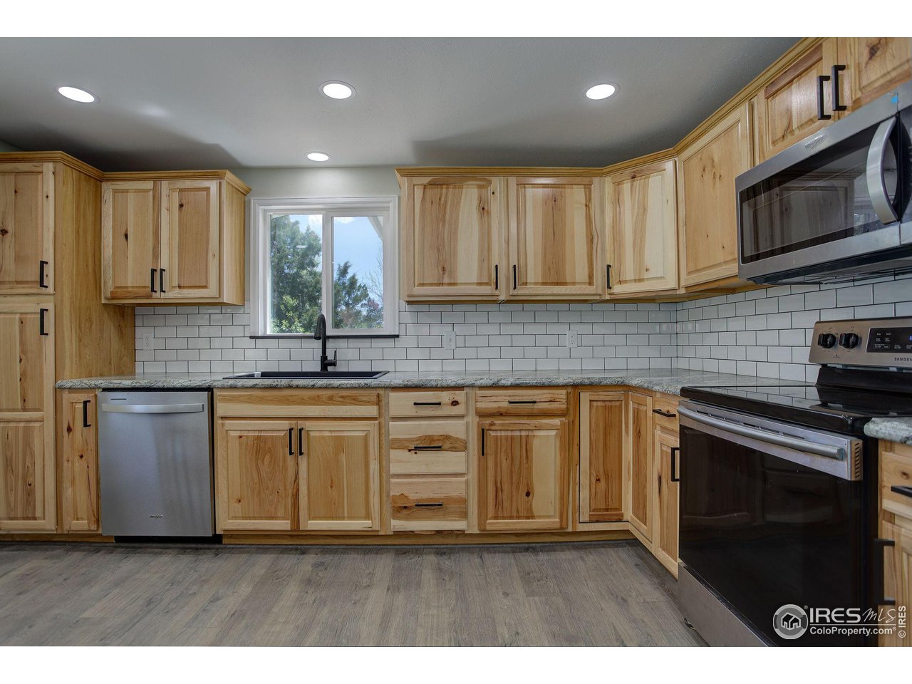 2125 S US Highway 287