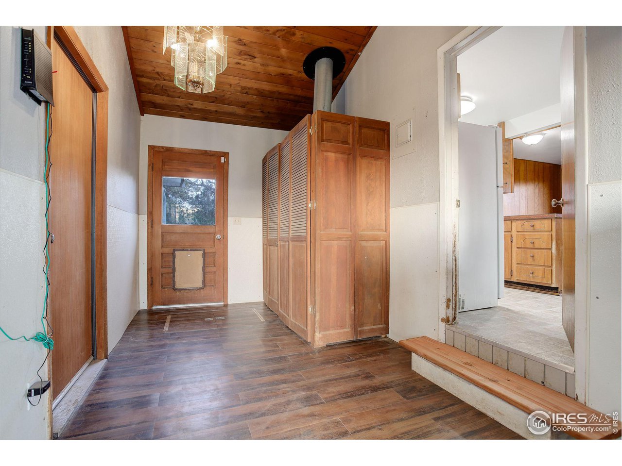 2125 S US Highway 287