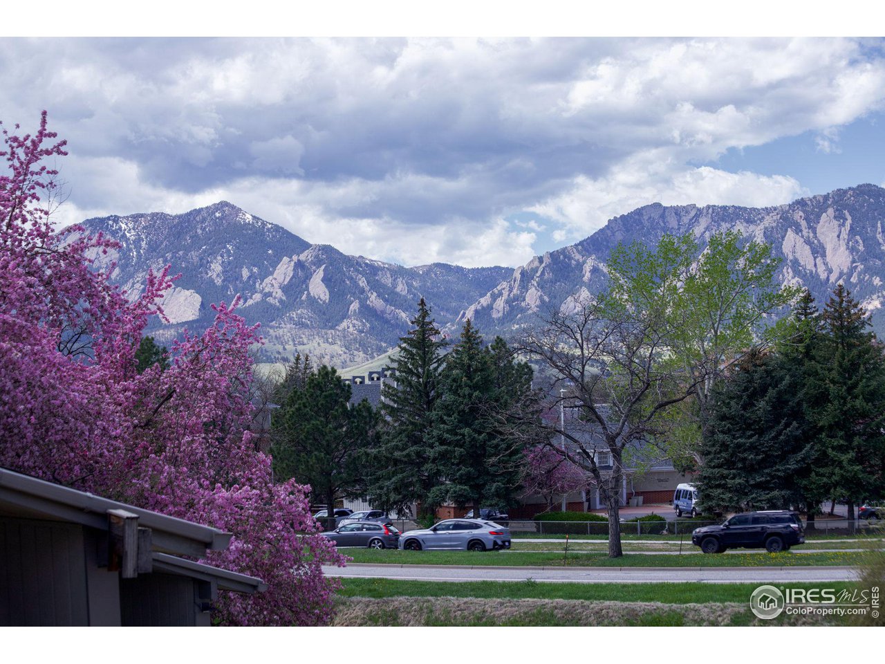 625 Manhattan Pl #308