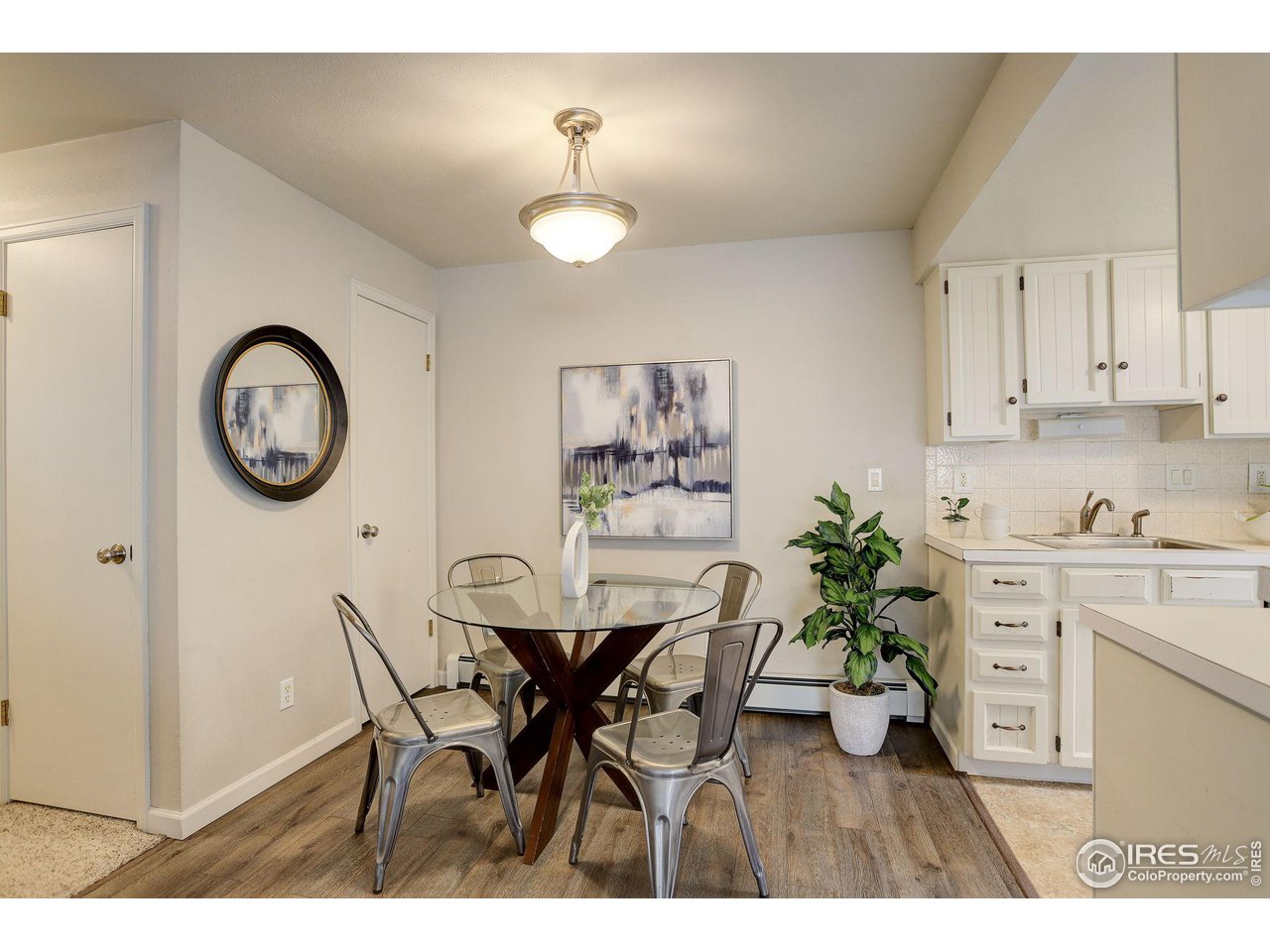 625 Manhattan Pl #308